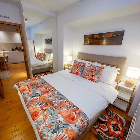 The Cozy Nest Downtown With Balcony By Pretty Apartments Bucarest Exterior foto