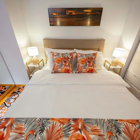 The Cozy Nest Downtown With Balcony By Pretty Apartments Bucarest Exterior foto