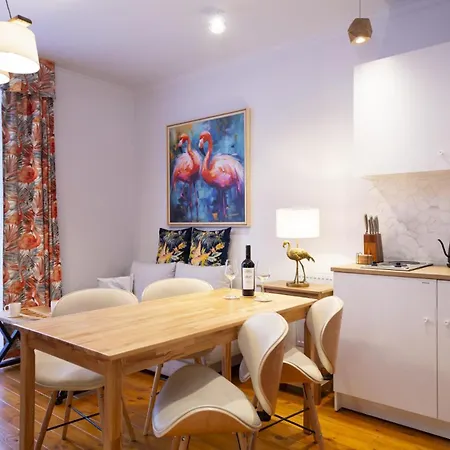 The Cozy Nest Downtown With Balcony By Pretty Apartments Bucarest Exterior foto